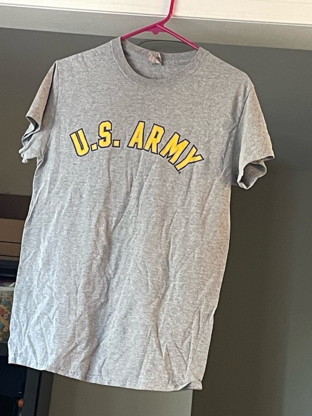 Gildan Heather Gray Short Sleeve Tee with Yellow U.S. ARMY Arch